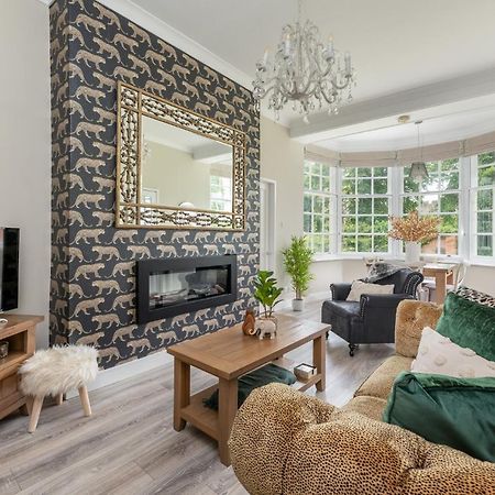 Spacious Apt In The Heart Of York I Pass The Keys Exterior photo