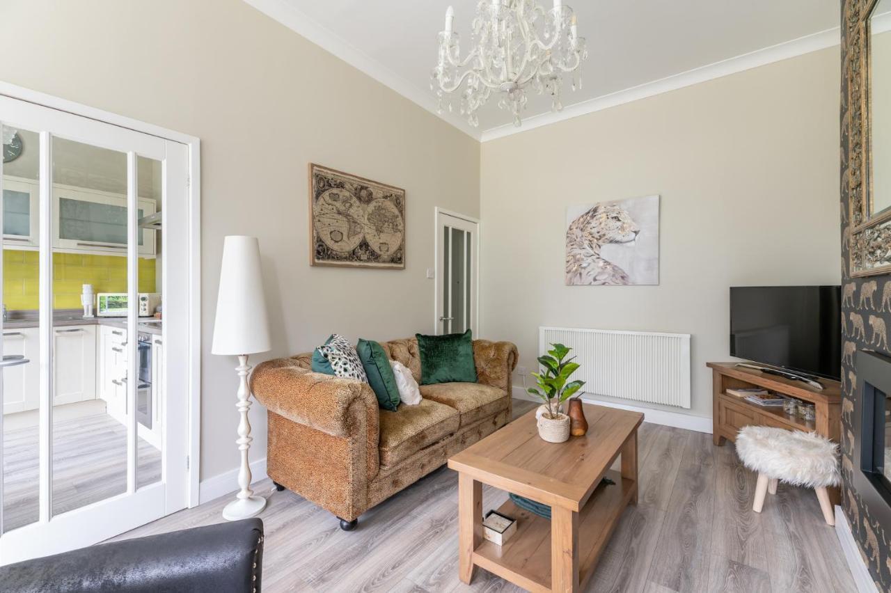 Spacious Apt In The Heart Of York I Pass The Keys Exterior photo